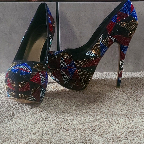 Shi by JOURNEYS Shoes - Stilettos